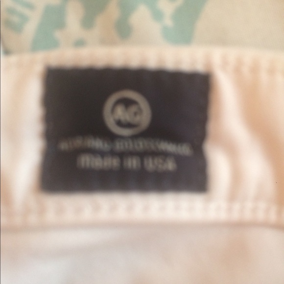 White Capri - Picture 8 of 9